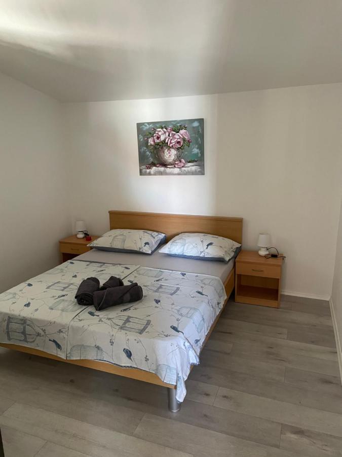 וודיצה Apartments Miriam Srima מראה חיצוני תמונה