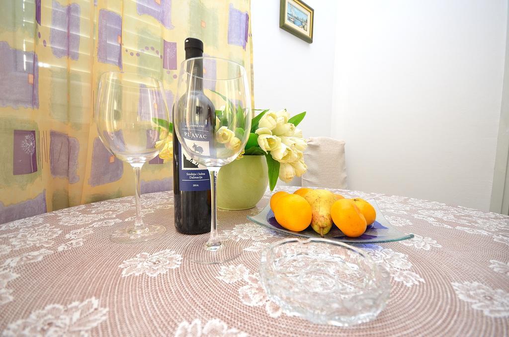 וודיצה Apartments Miriam Srima מראה חיצוני תמונה