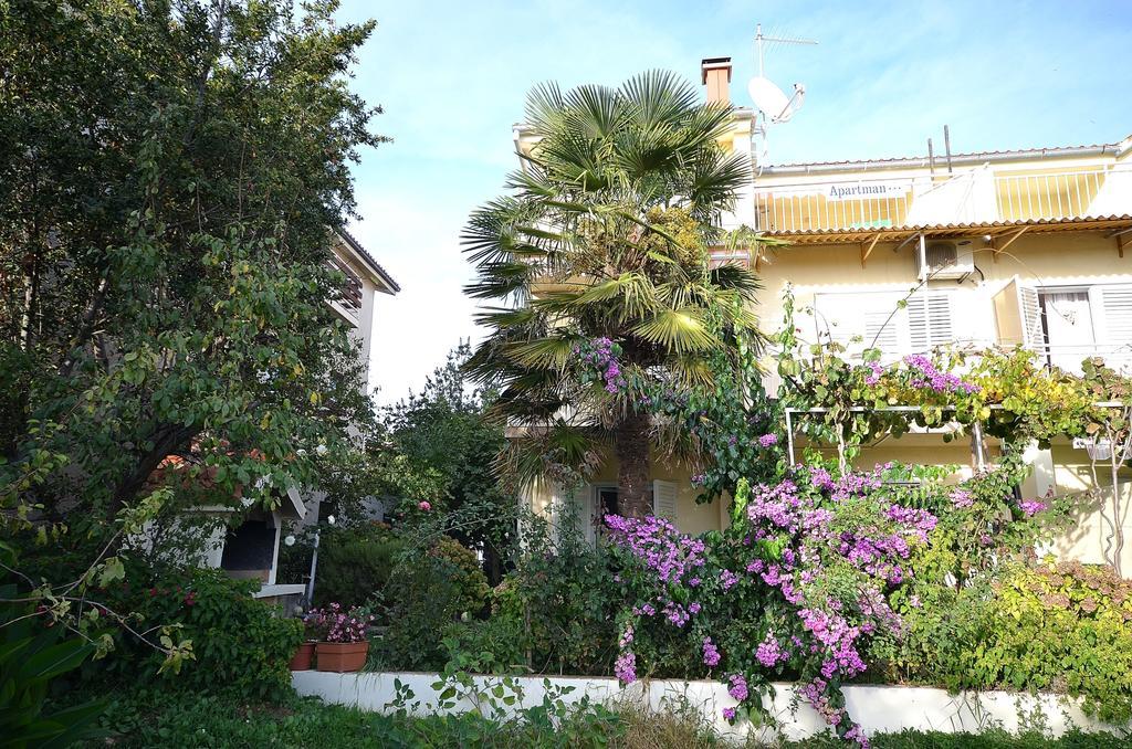 וודיצה Apartments Miriam Srima מראה חיצוני תמונה