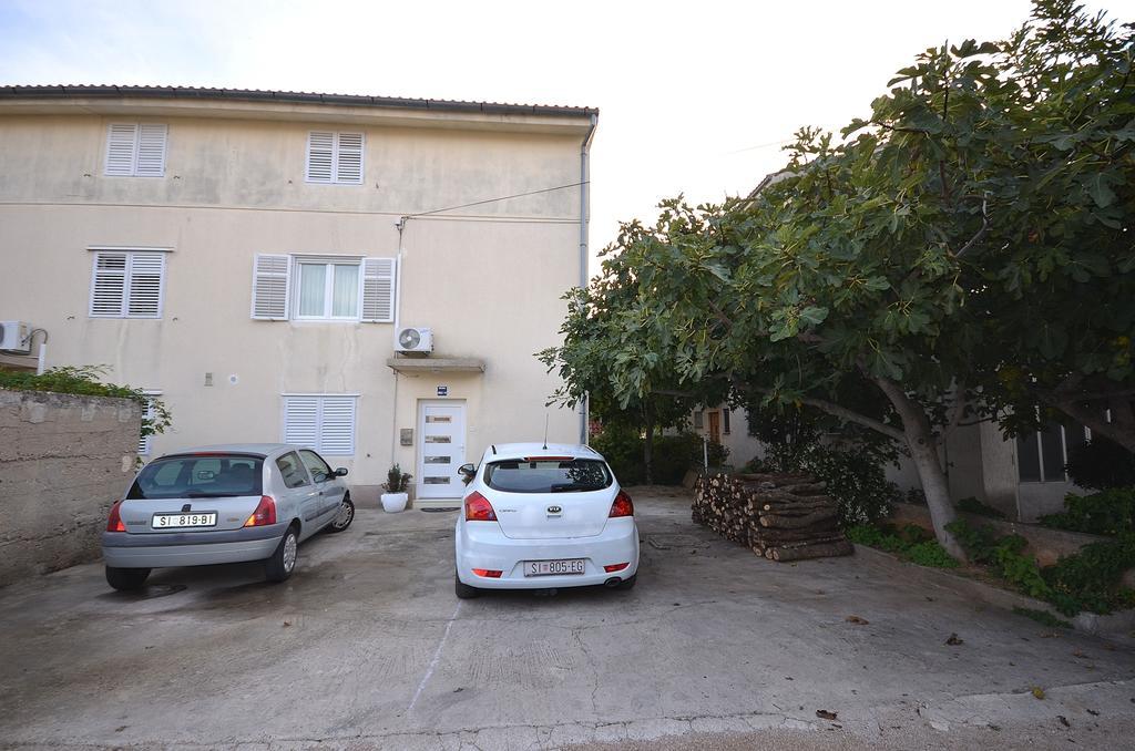 וודיצה Apartments Miriam Srima מראה חיצוני תמונה